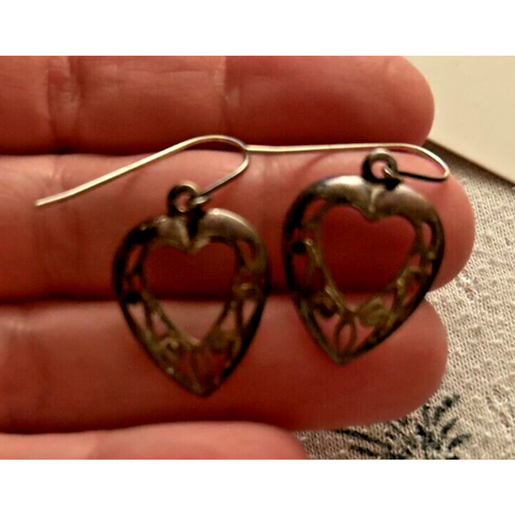 Sterling Silver 925 Cut Out Heart Vintage Dangle Earrings - Picture 4 of 9